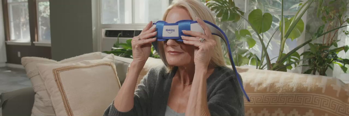Load video: Soothing relief for tired, puffy eyes. Blinkjoy cold eye compress.